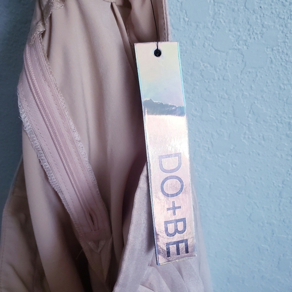 DO+BE Cream Pleated Sheer Wide Leg Pants - Picture 9 of 10